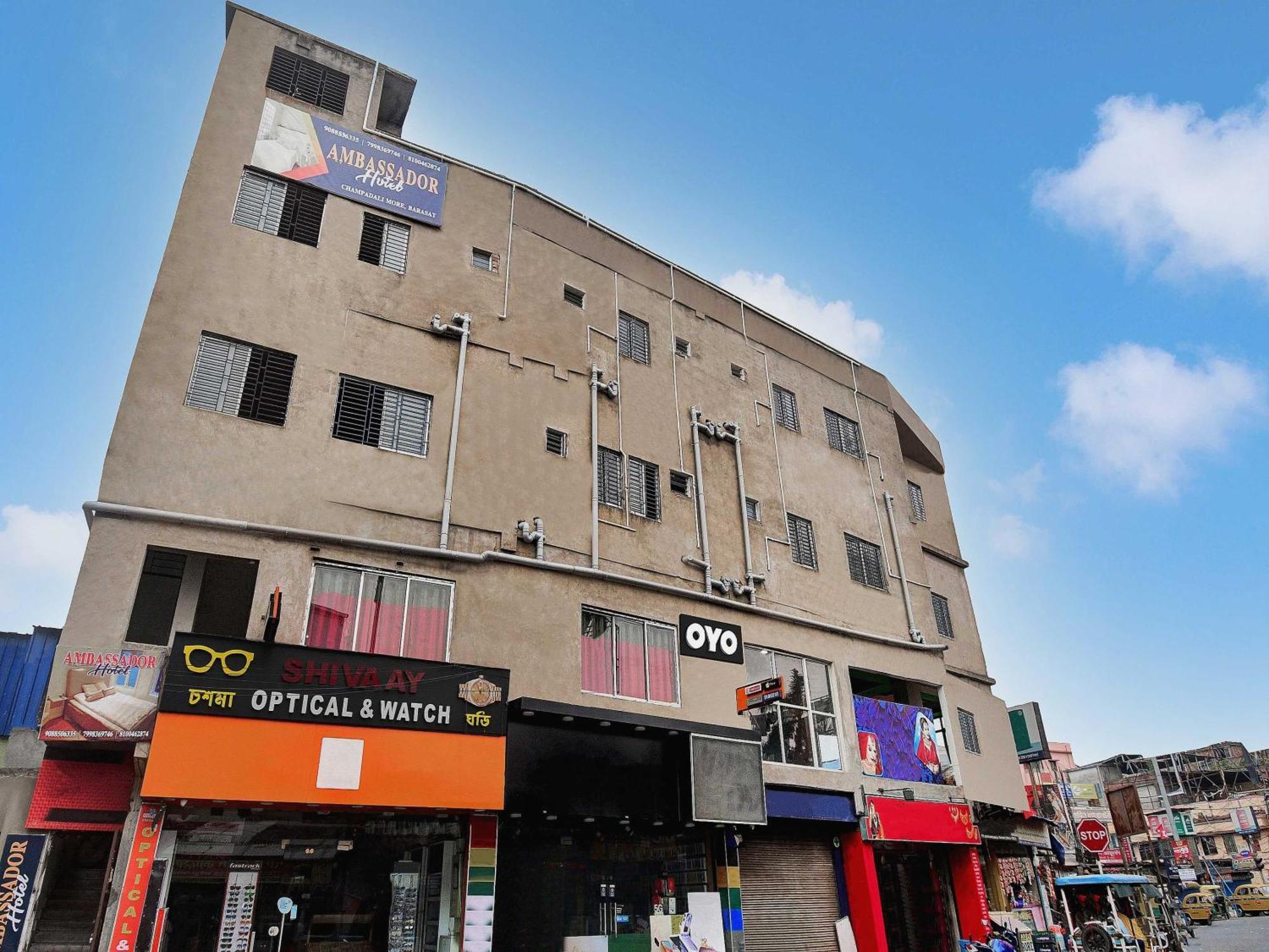Super Hotel O Royal Empire Kolkata