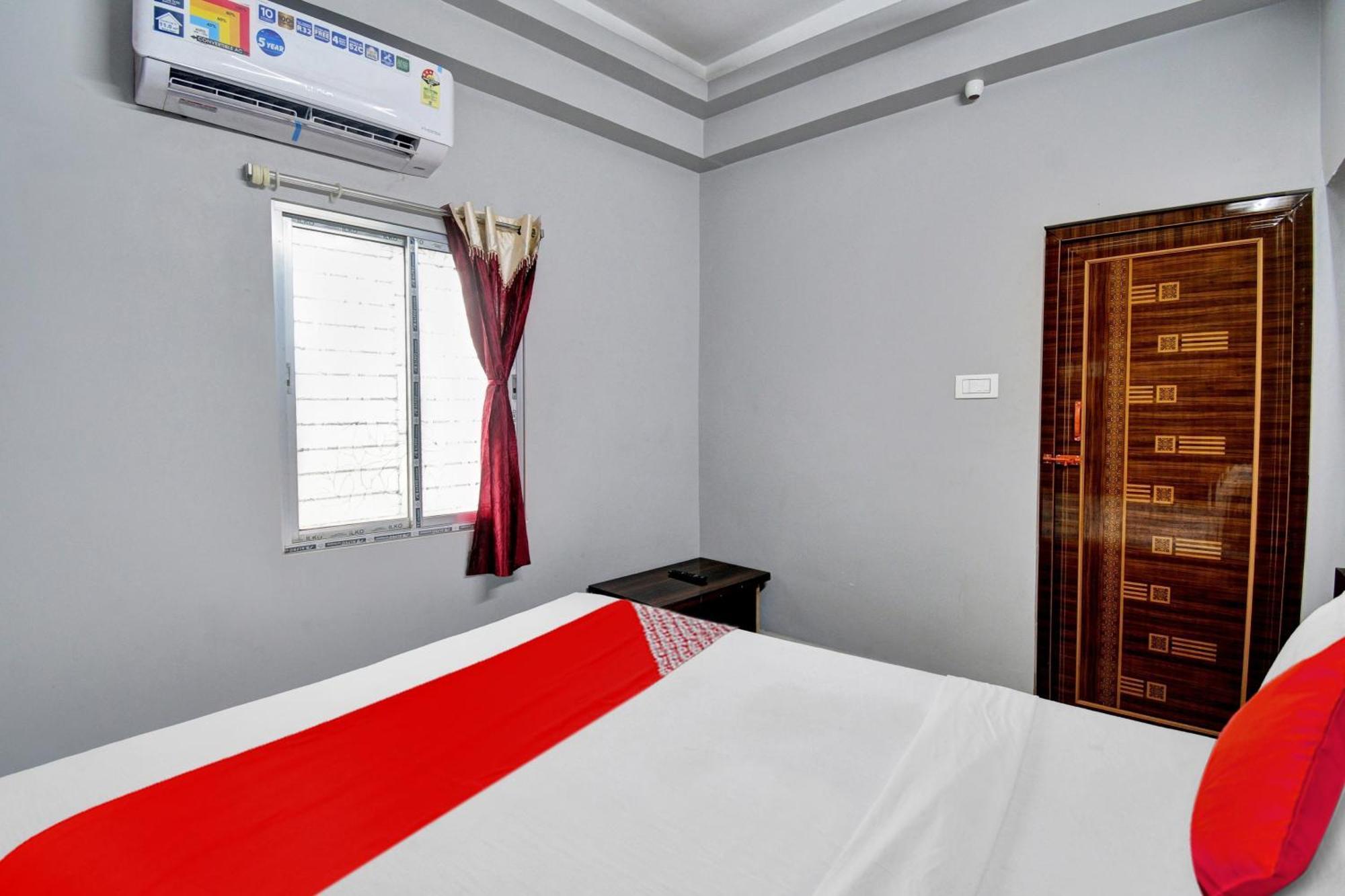 Super Hotel O Royal Empire 4* Kolkata
